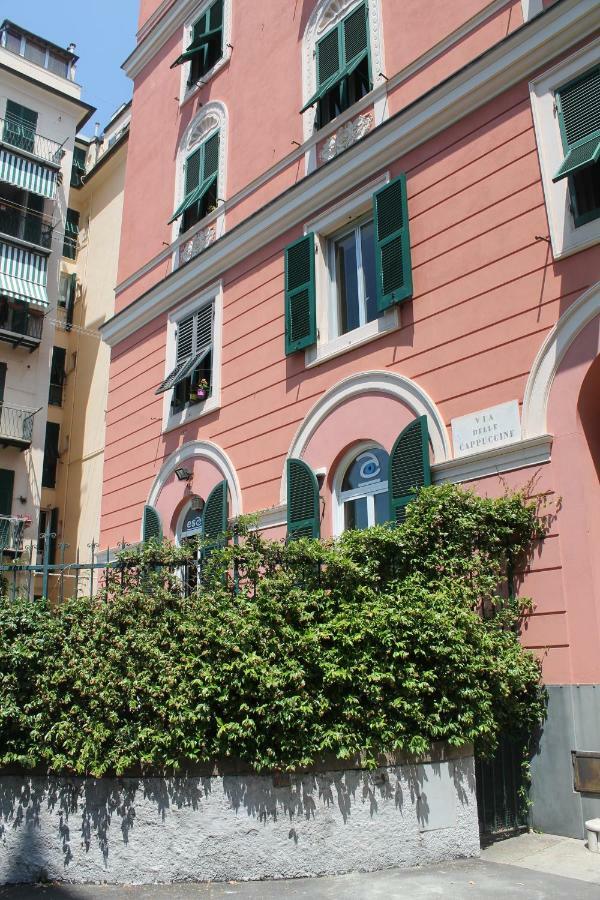 Appartamento In Centro Zona Fiera,Davanti Al Galliera Genoa Luaran gambar